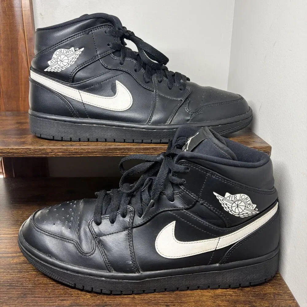 Size 9 - Men's Air Jordan 1 Mid Yin Yang Black White 2018 554724-049